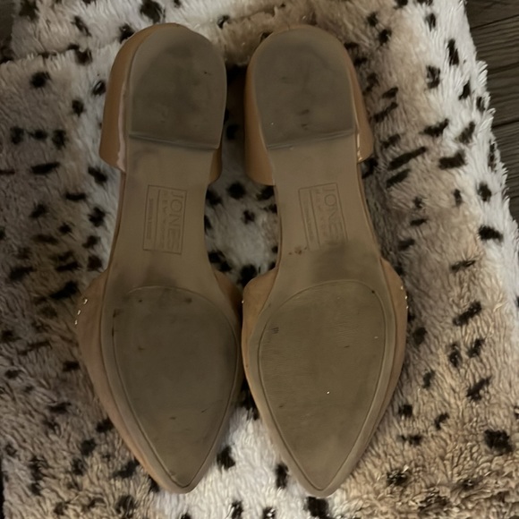 Jones New York Signature Seneca Faux Suede Patent Leather Studded Pointy Flats 7 - Picture 3 of 5